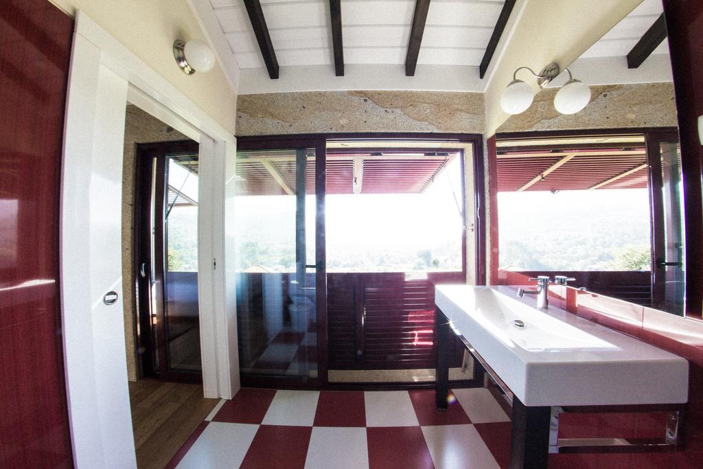 הוילה ארקוס דה ואלדבז Casas De Sao Martinho חדר תמונה