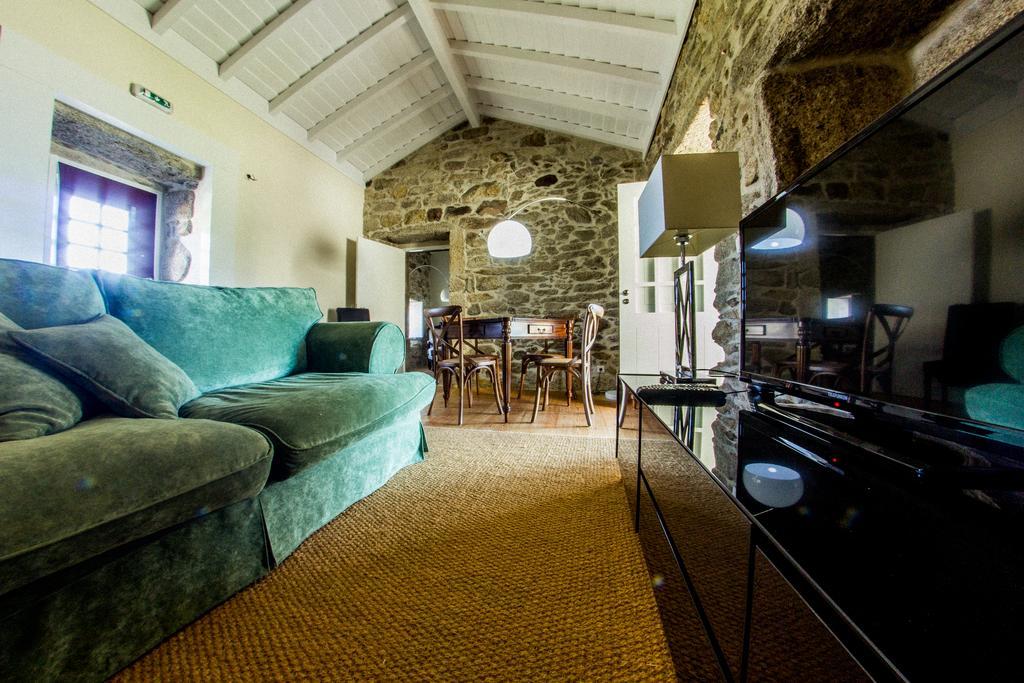 הוילה ארקוס דה ואלדבז Casas De Sao Martinho חדר תמונה
